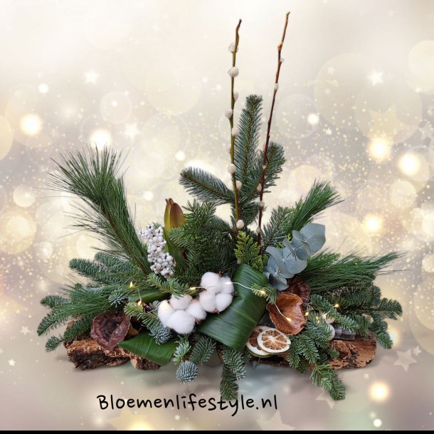 Kerststuk 'Kurkachtig'