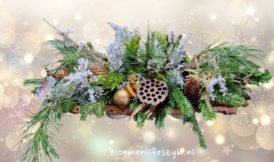 Kerstdecoraties-Kerststukken-Kerstkrans div. voorbeelden