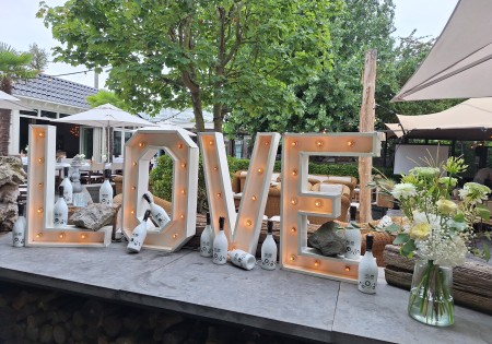 Impressie diverse bruidsparen en bruidsdecoraties