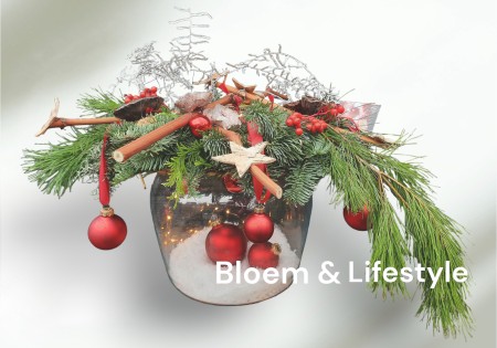 Kerstkrans op glazen bowl