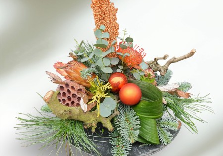 Kerststuk 'Koperachtig'